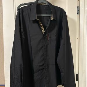 Men’s black with gold accents dress shirt 2xxl 18 1/2” neck 36” sleeve nwt